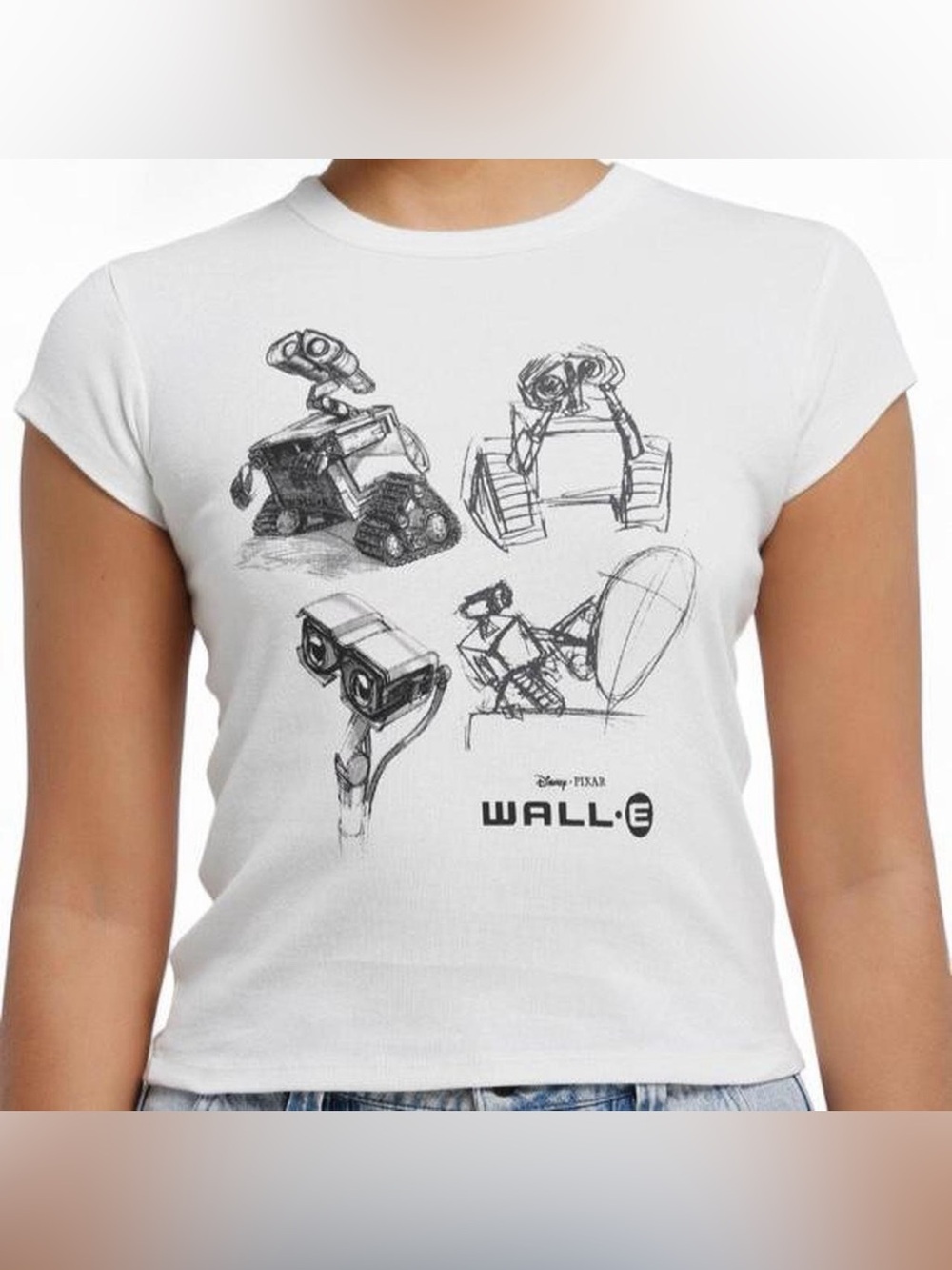 Wall-E T-Shirt Size L